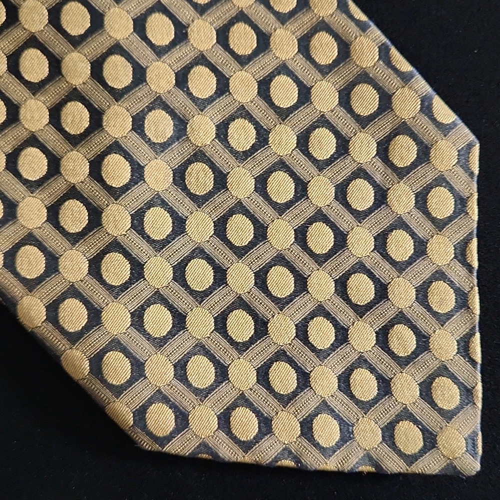 BACHRACH Italian Silk Necktie Vintage 90s